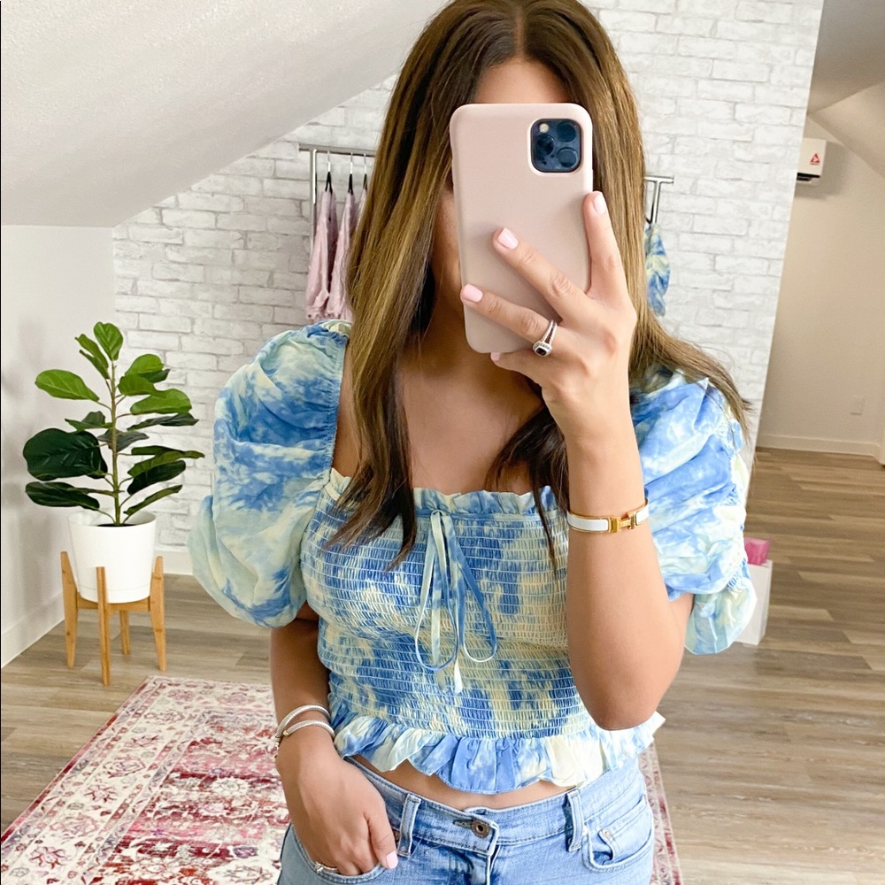 Fair and Square Blouse - Picture 3 of 4